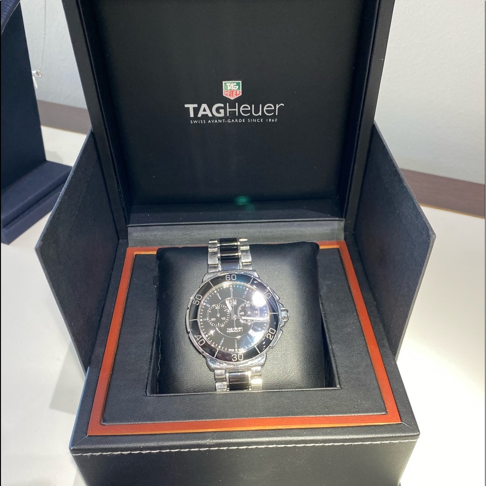 Authentic Tag Heuer Formula 1 Men’s Quartz Watch